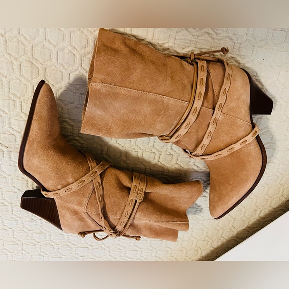 Schutz Portia boot tan suede size 6.5 - Picture 7 of 8